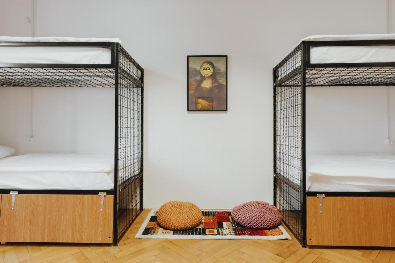 לובליאנה Party Hostel Zzz מראה חיצוני תמונה